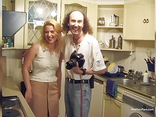 amateur,behind the scenes,blonde,british,cougar,first time,flexible,heels,homemade,kitchen,milf,vintage,