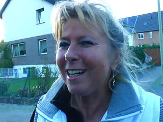 amateur,Pijpen,koppel,Duits,homemade,publiek,gluurder,